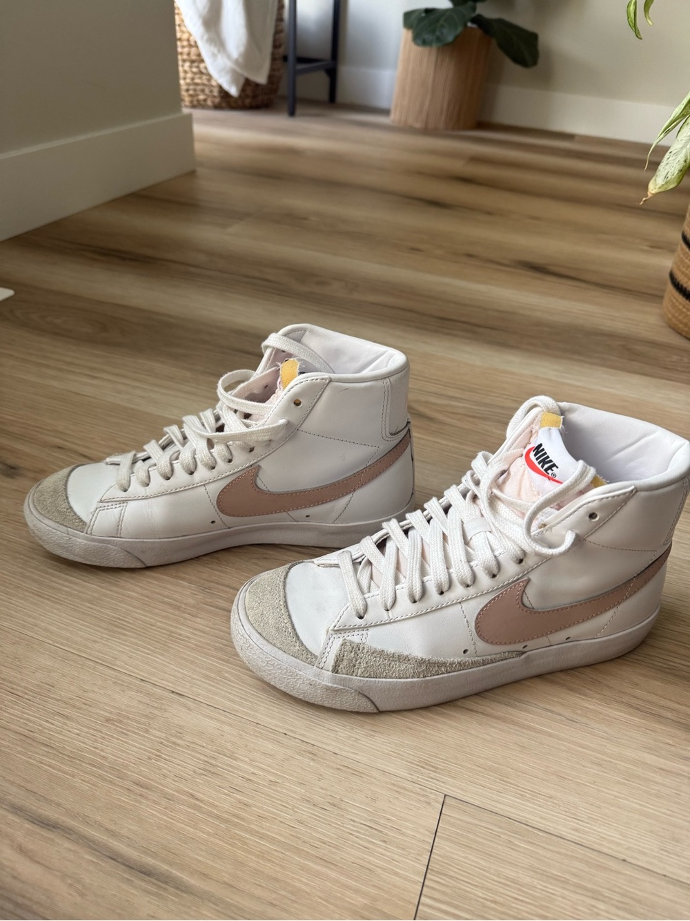 Nike blazers women